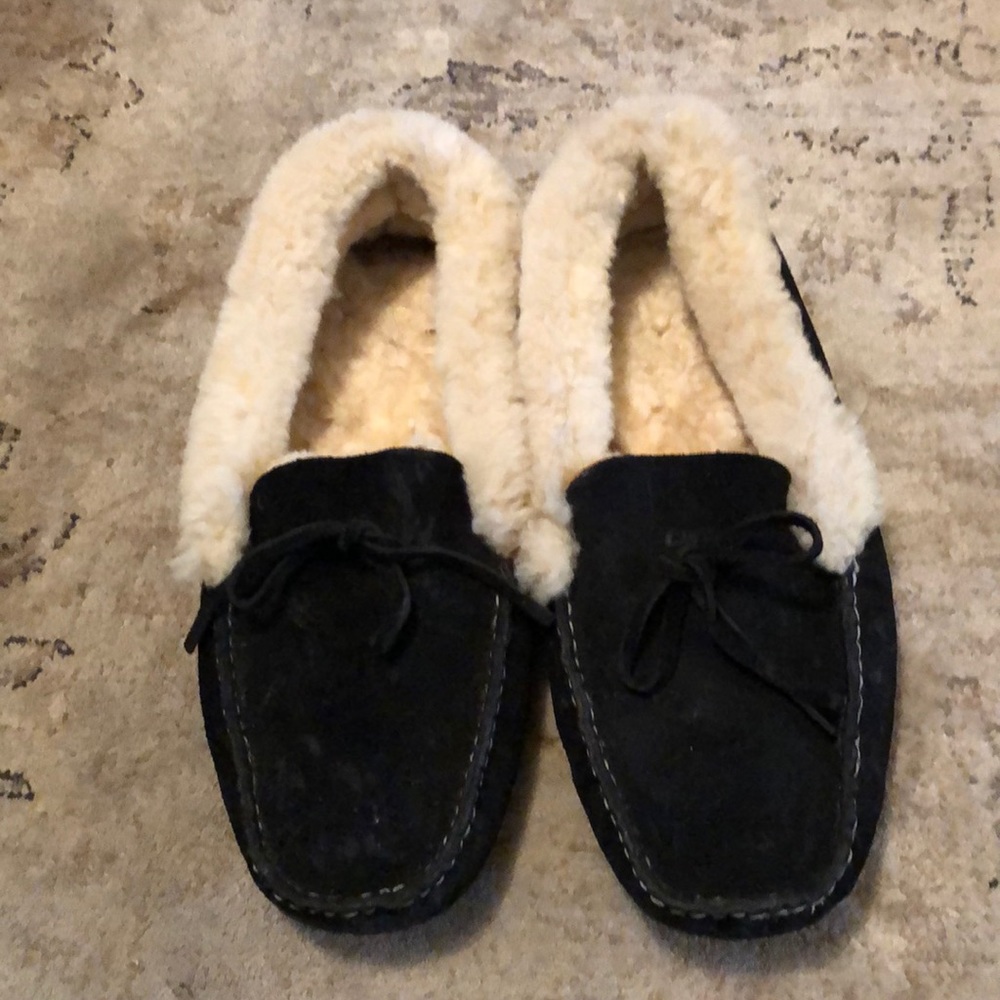 Shearling and suede slippers